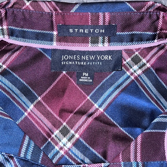 Women’s Jones New York Blouse - Picture 3 of 3